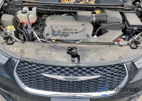 2022 Chrysler Pacifica Touring from USA, damaged, VIN 2C4RC1FG6NR187749